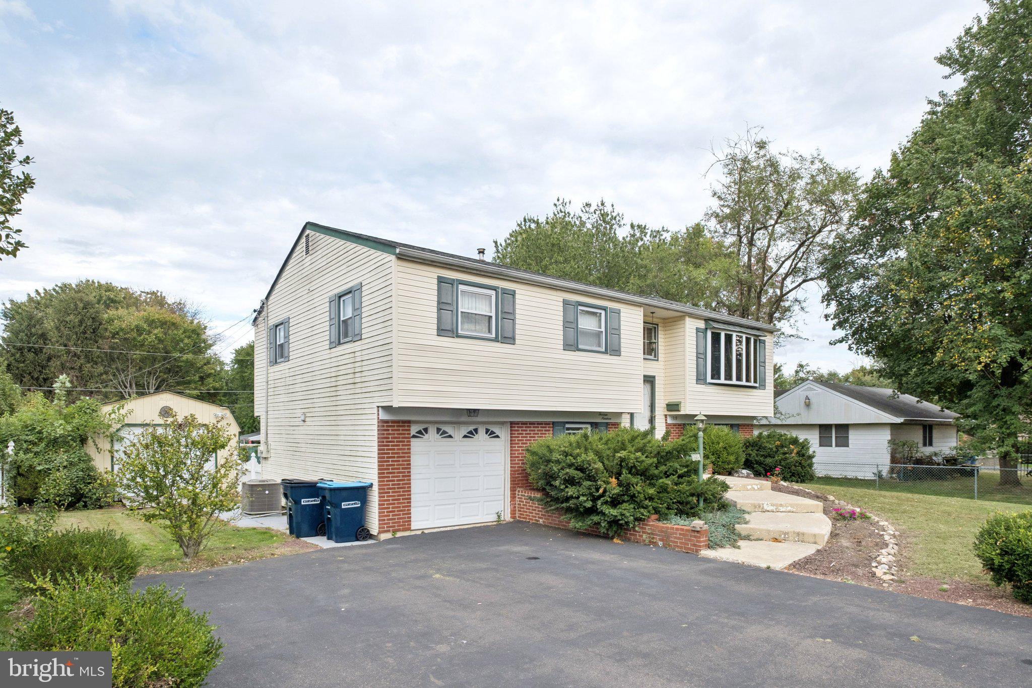 NON AVAILABLE - Residential