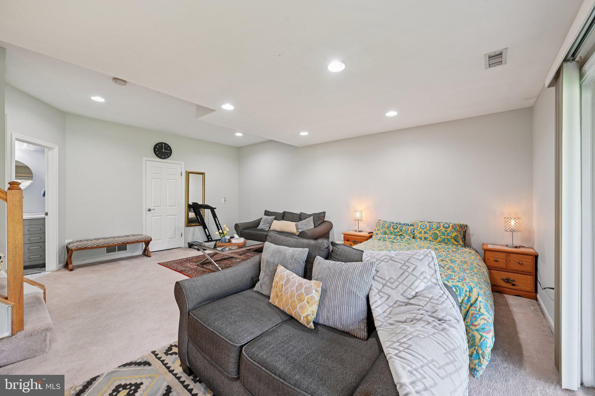 FORSGATE - Residential