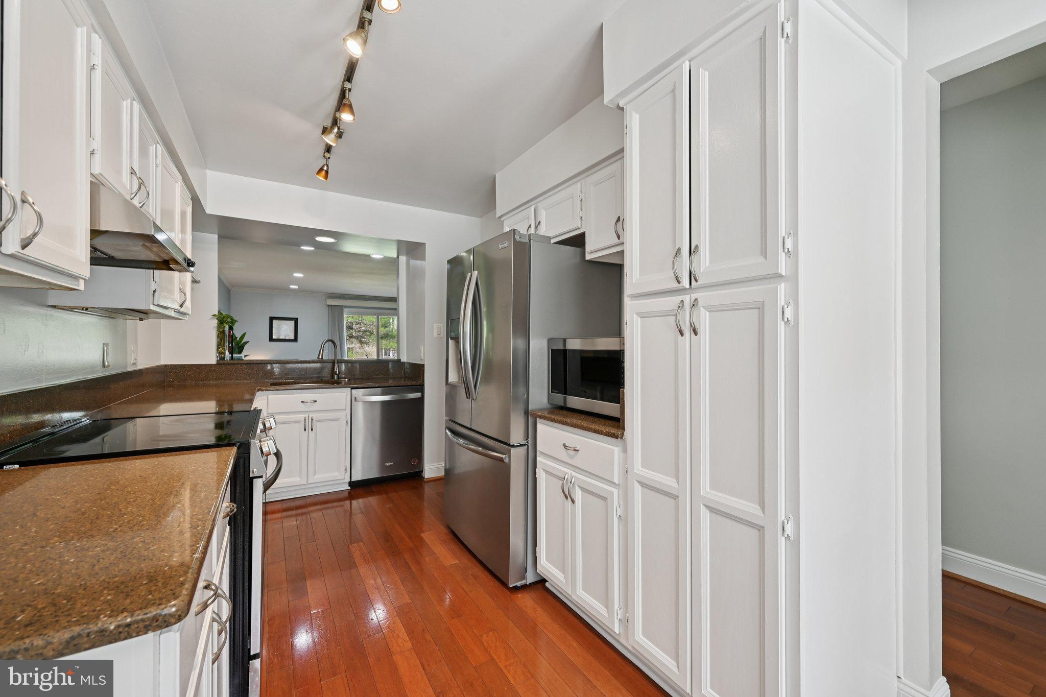 FORSGATE - Residential