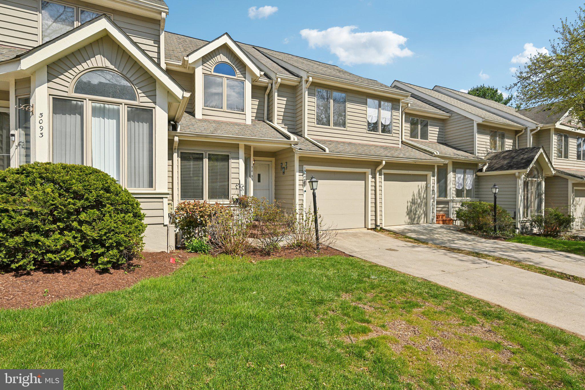 5095 COLUMBIA ROAD 16