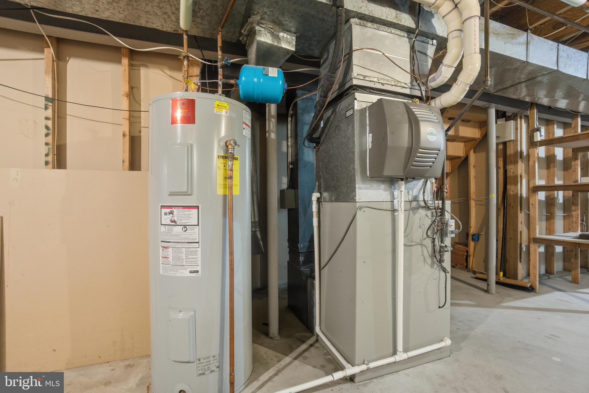 VILLAGE OF KINGS CONTRIVANCE - Residential