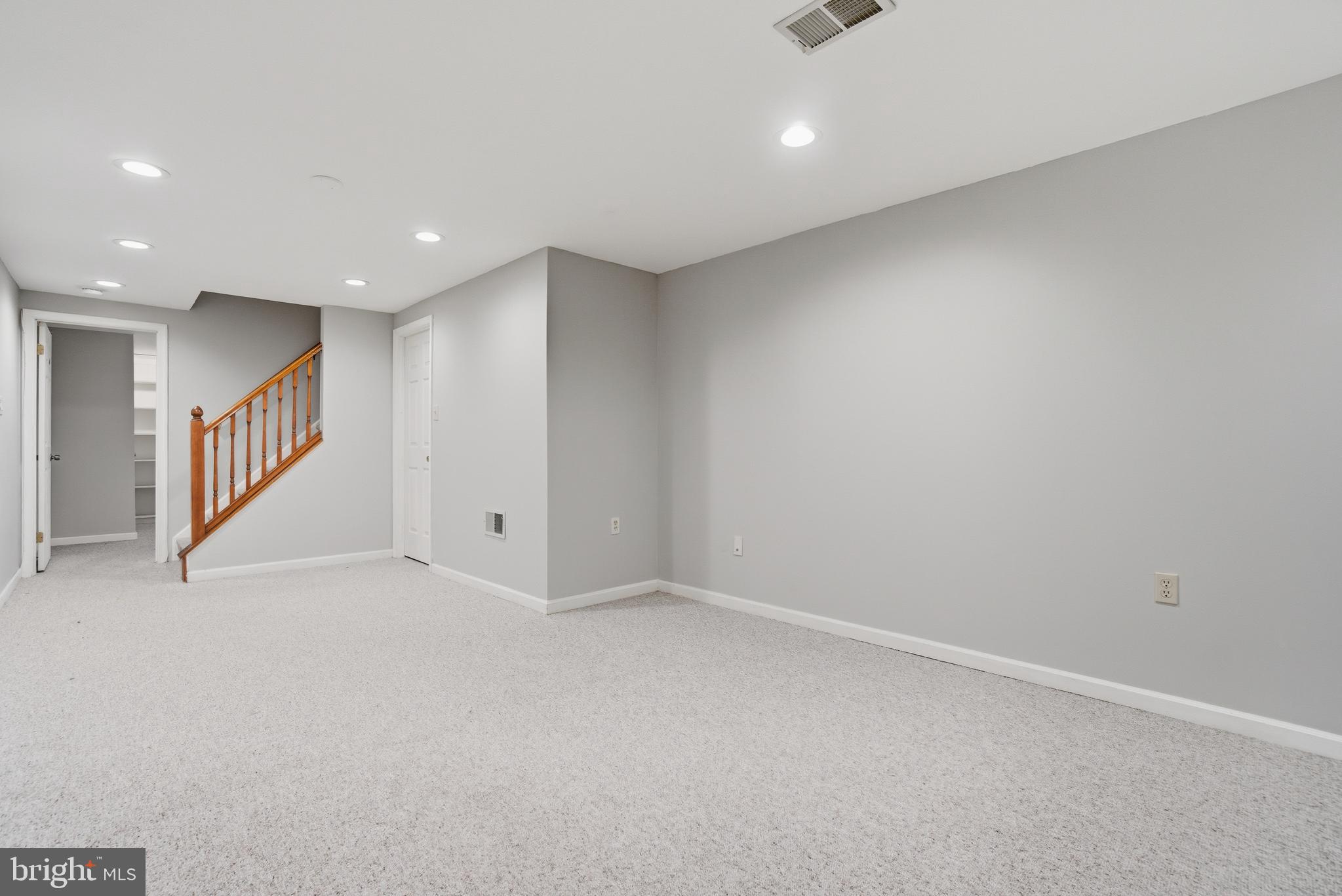 VILLAGE OF KINGS CONTRIVANCE - Residential