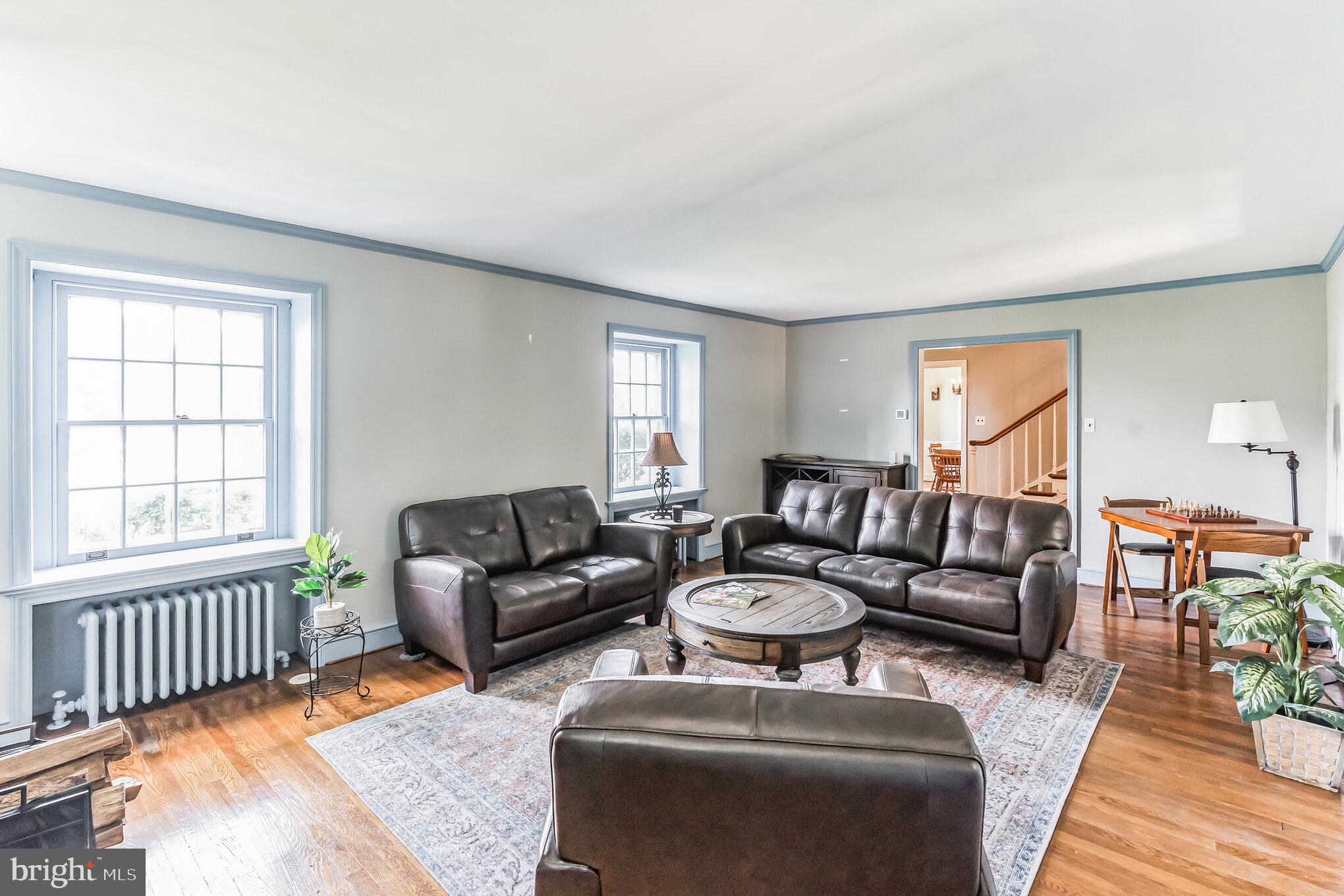 CURRAN TERRACE - Residential