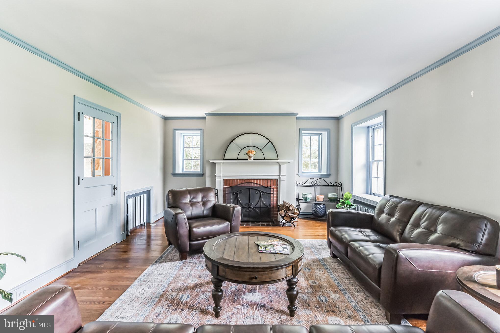 CURRAN TERRACE - Residential