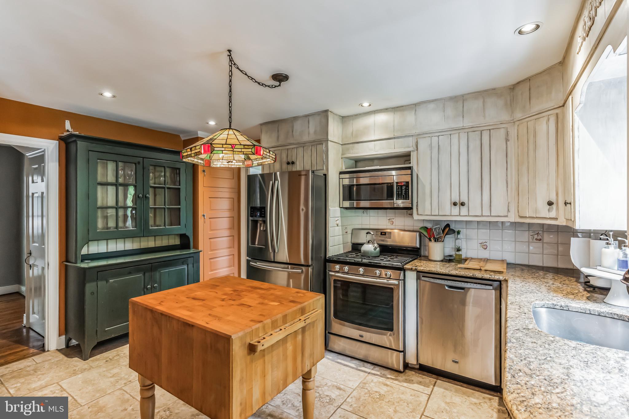 CURRAN TERRACE - Residential