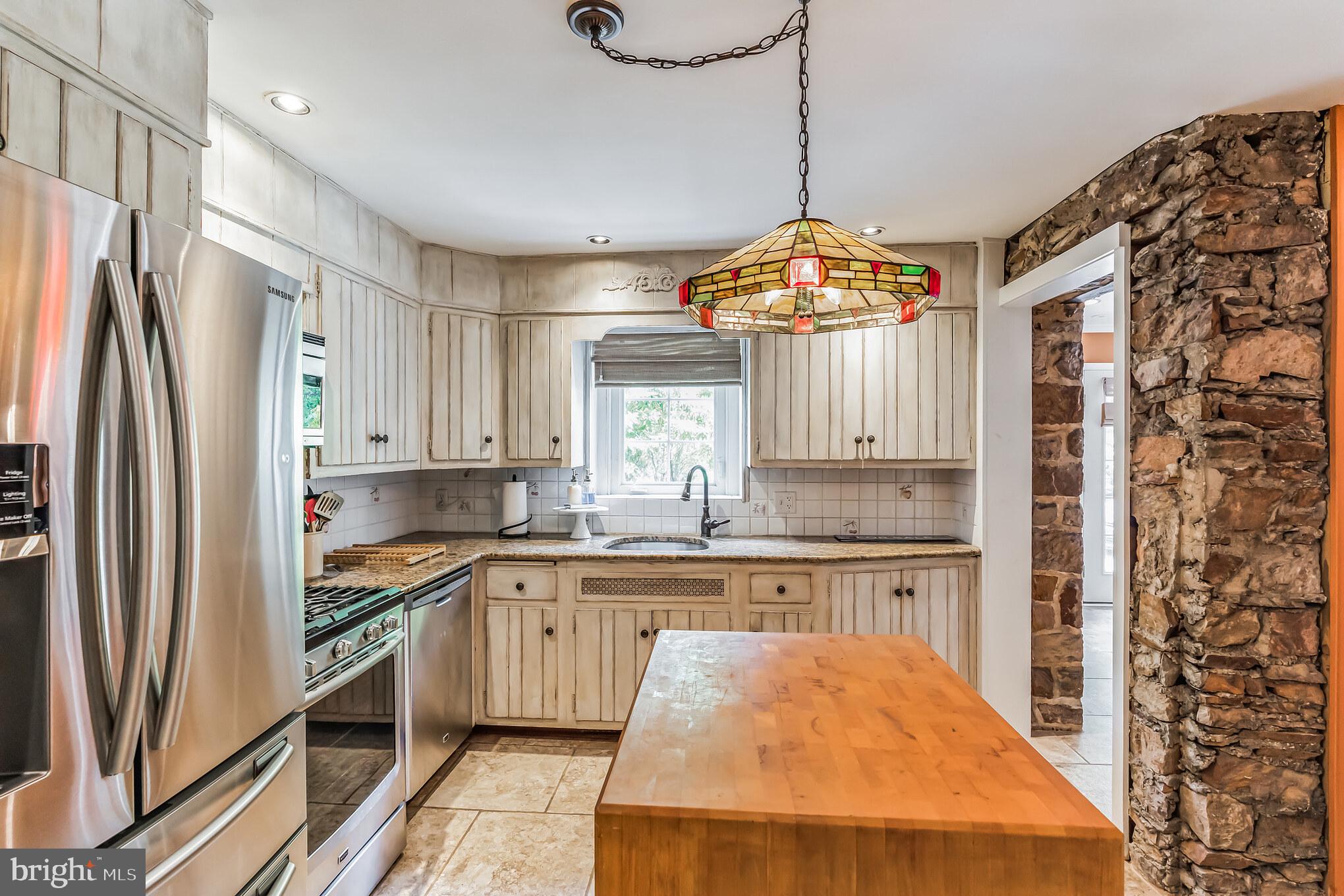 CURRAN TERRACE - Residential