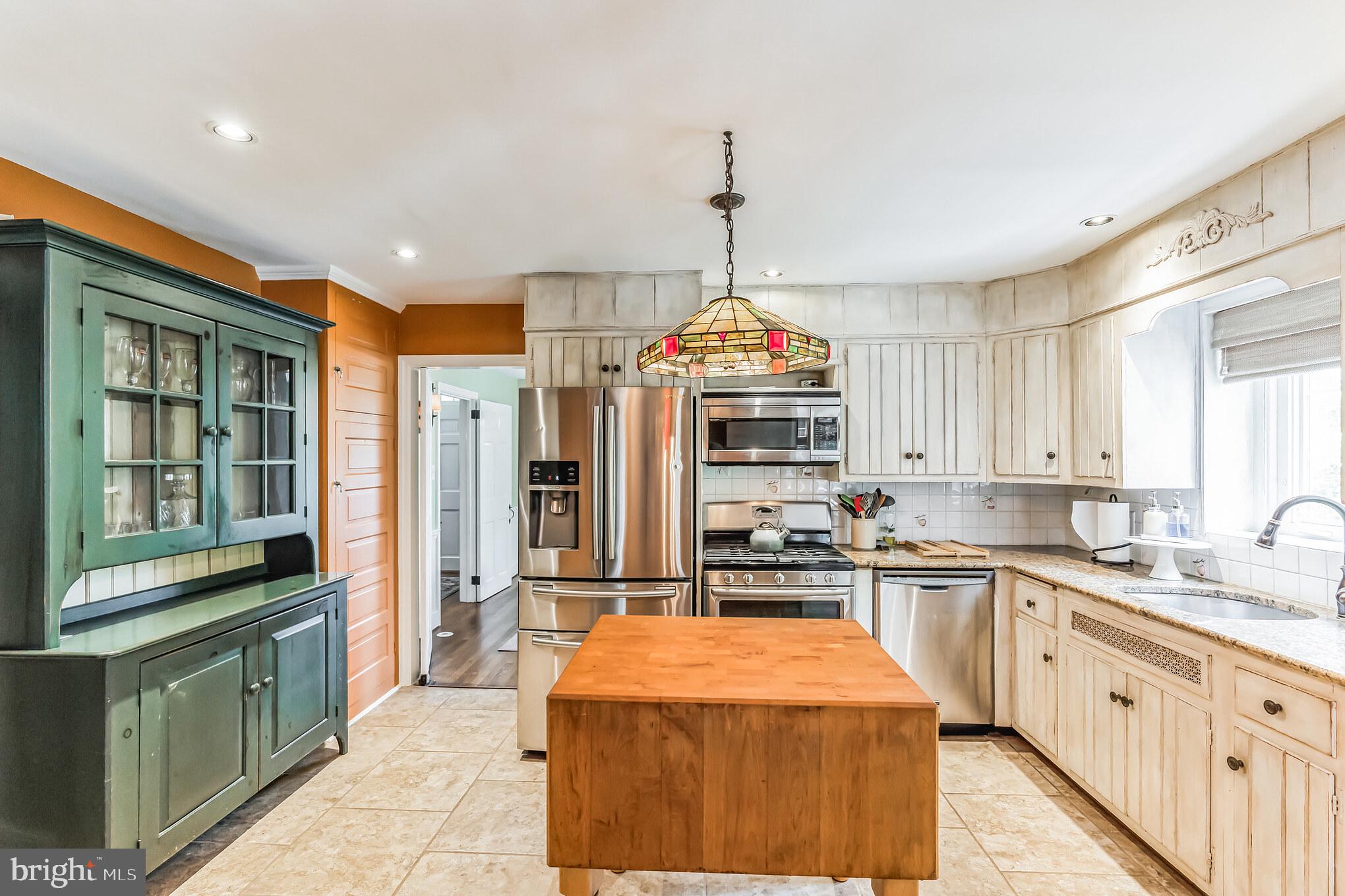 CURRAN TERRACE - Residential