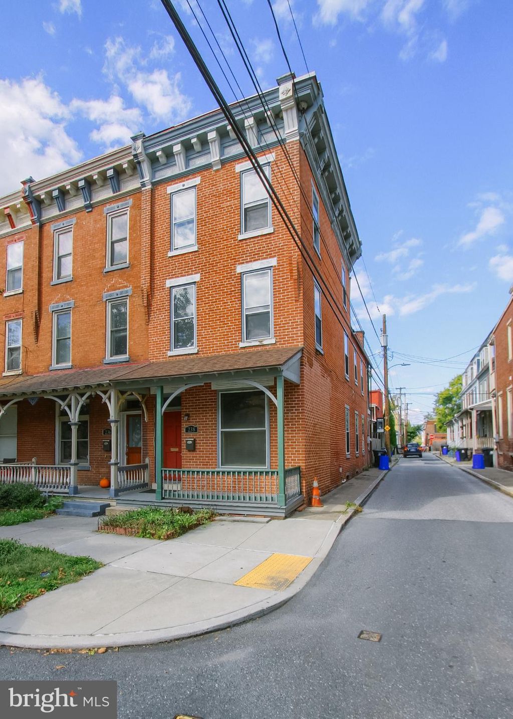 Photo of 238 Muench Street, HARRISBURG, PA 17102 (MLS # PADA2050522)