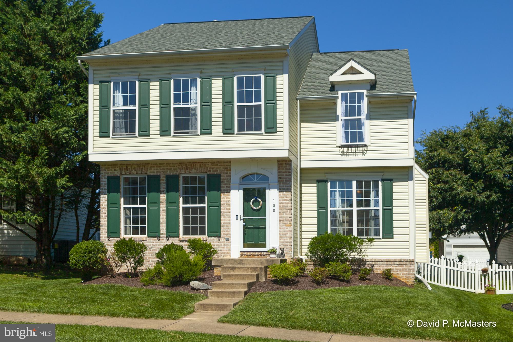 Welcome to Huntfield! This three bedroom, two and half bath well maintained Colonial is ready for you to call it home sweet home! Main level offers 10 ft. ceilings, open foyer to the office/dining room, cozy living room w/ fireplace & crown molding, fully equipped eat-in kitchen equipped with stainless steel appliance package & granite counter tops. and 1/2 bathroom to complete the main living space. Upper level offers master bedroom suite equipped w/ walk-in closet and deluxe bathroom w/ dual vanities, separate tiled shower and relaxing soaking tub, two additional bedrooms, spacious full bathroom, and laundry room. Full basement finished into a family room and rec room space with utility/storage room and egress window. Escape to the outside living space offering deck w/ awning, and fenced yard perfect for entertaining. New Roof and siding in 2019, hot water heater 2020, and some fresh paint. This home offers a complete home package in ideal commuter location!!