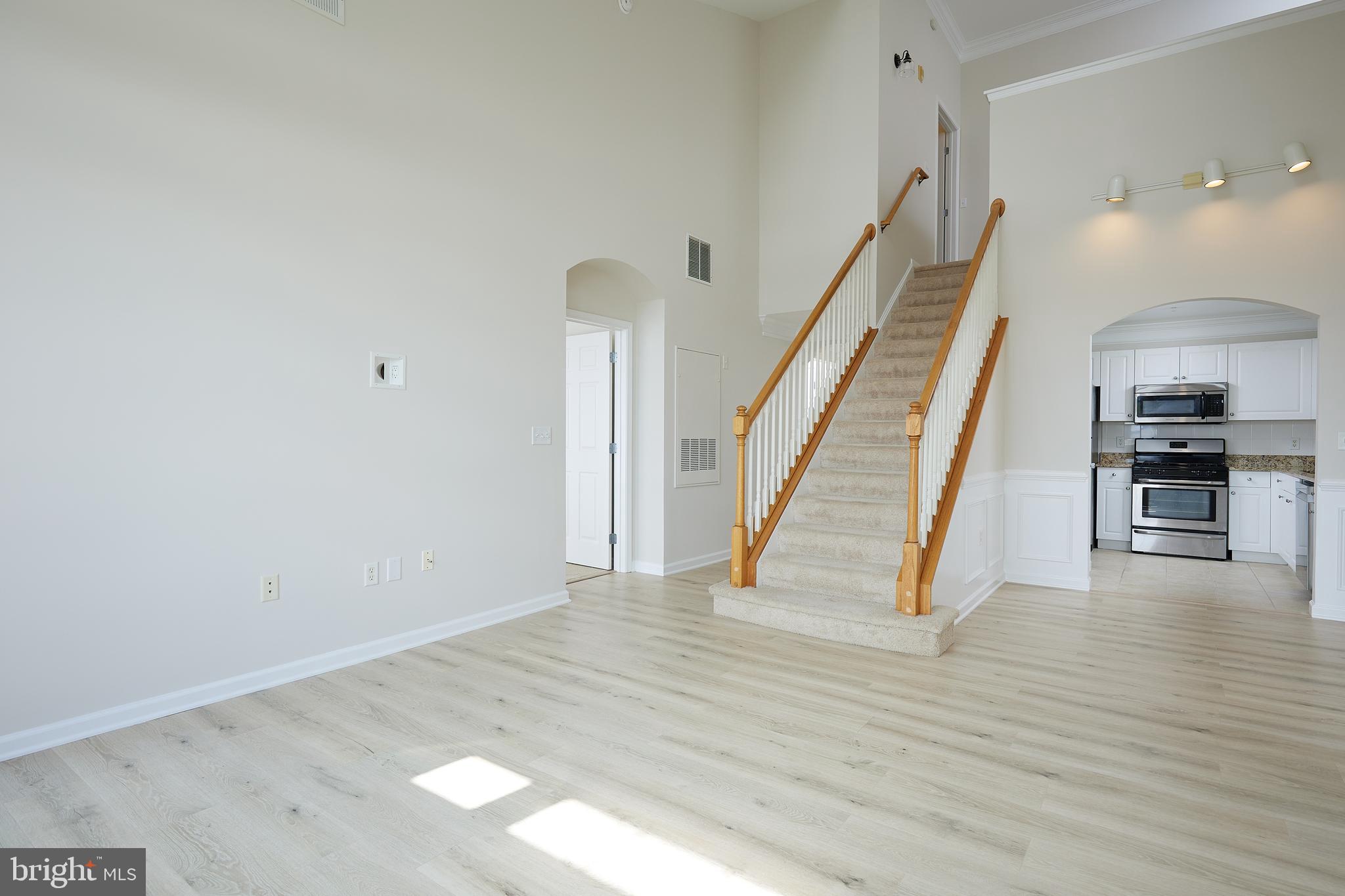 THE COLONNADE AT KENTLANDS - Residential