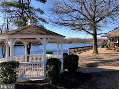 Condo For Sale - 17 Chelmsford Court<br/> MARLTON, NJ 08053