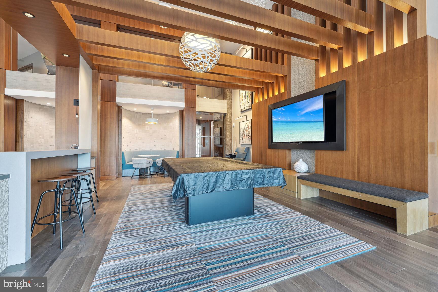 NATIONAL HARBOR - Residential Lease