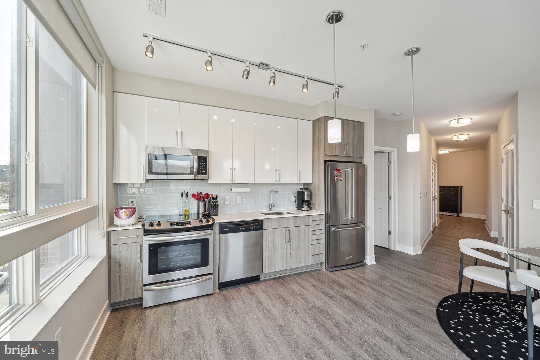 NATIONAL HARBOR - Residential Lease