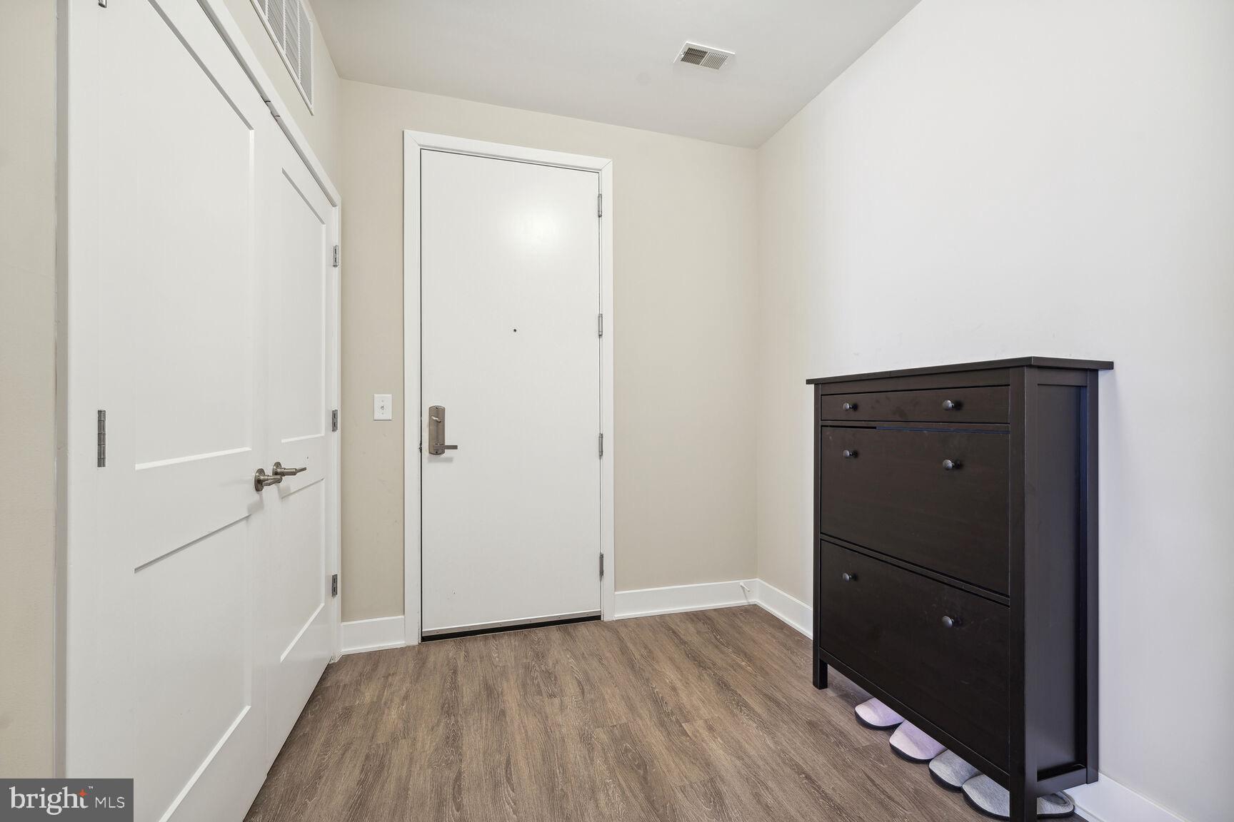 NATIONAL HARBOR - Residential Lease