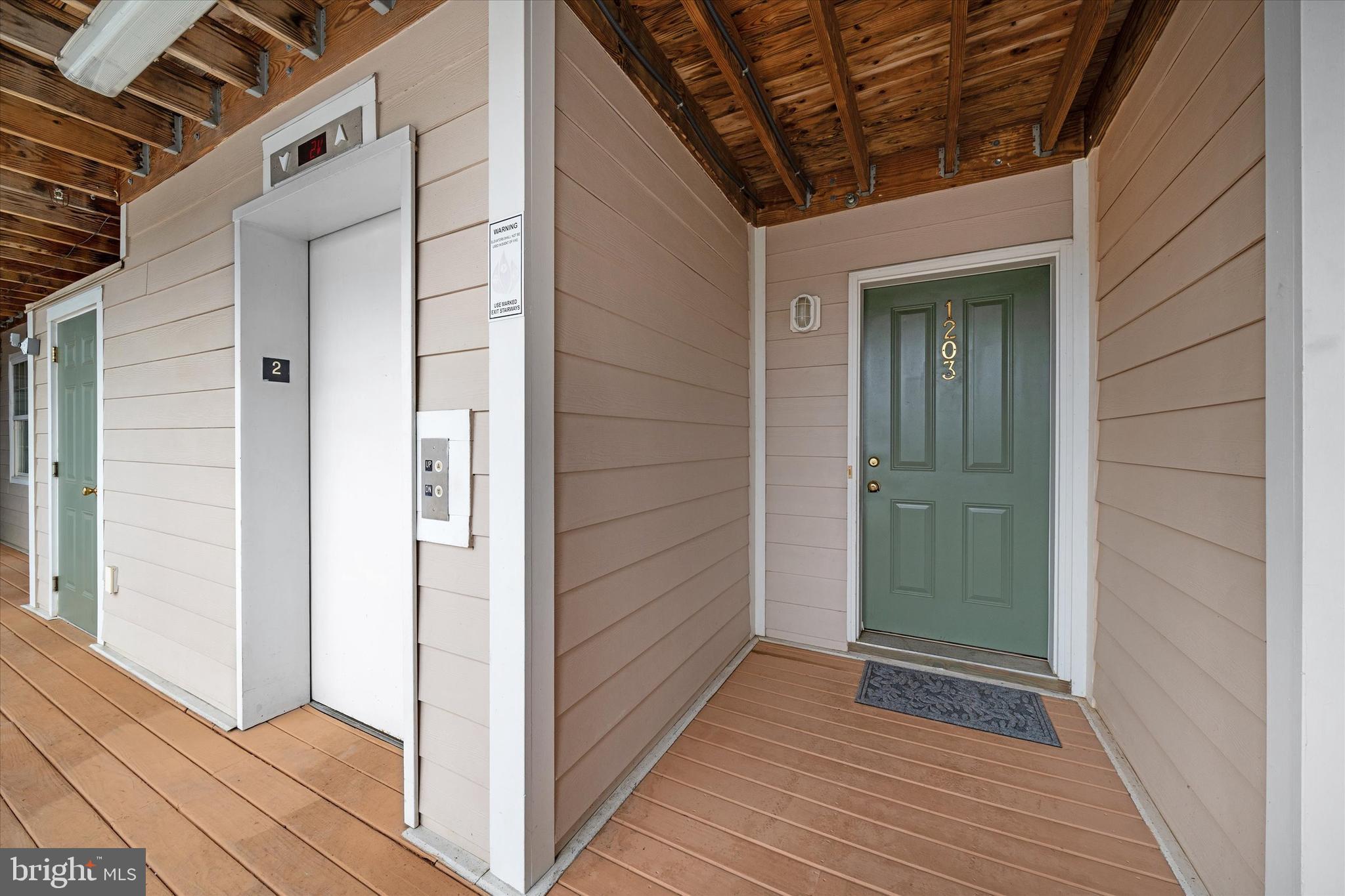 CONGRESSIONAL VILLAG - Residential