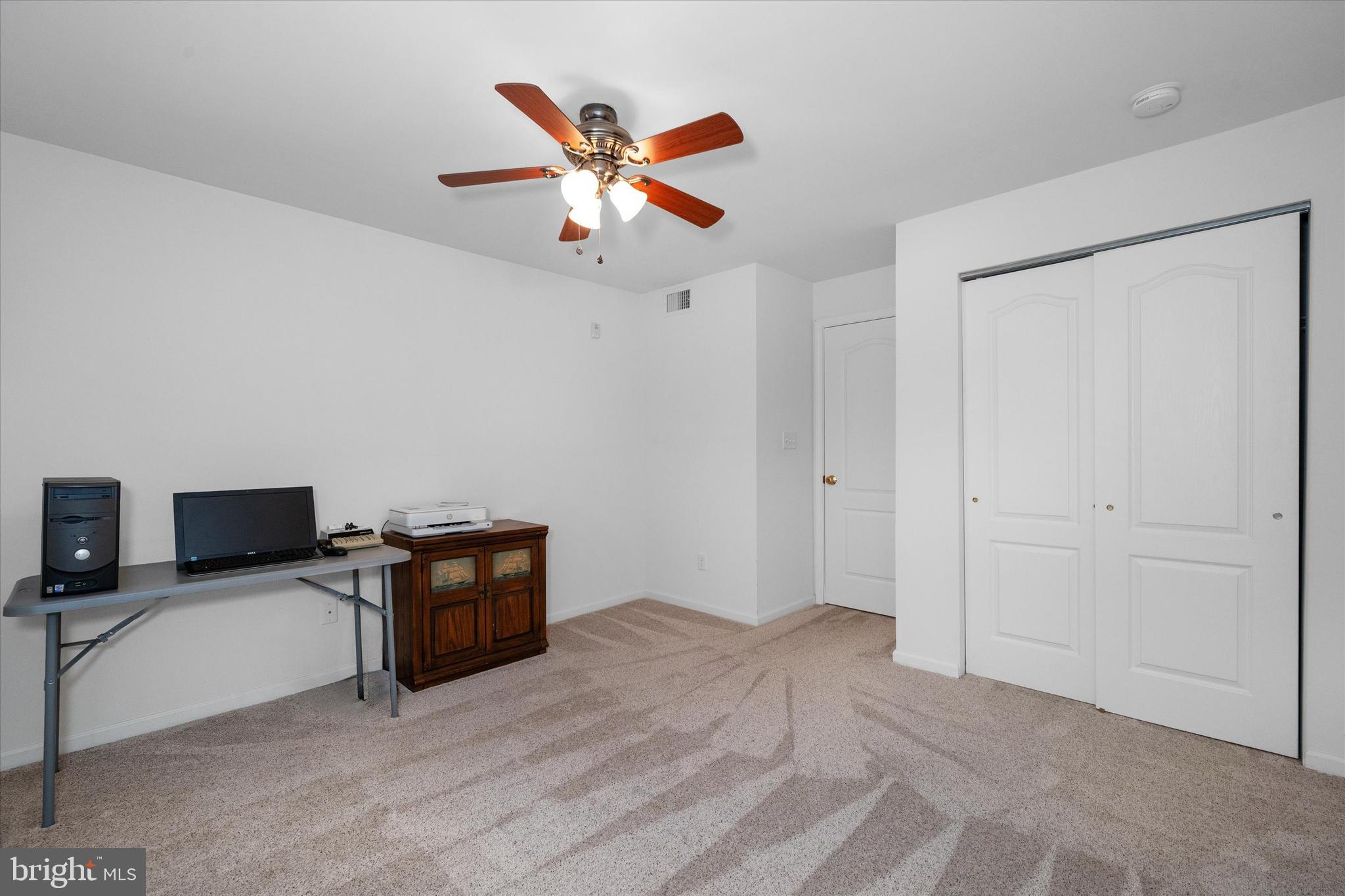 CONGRESSIONAL VILLAG - Residential