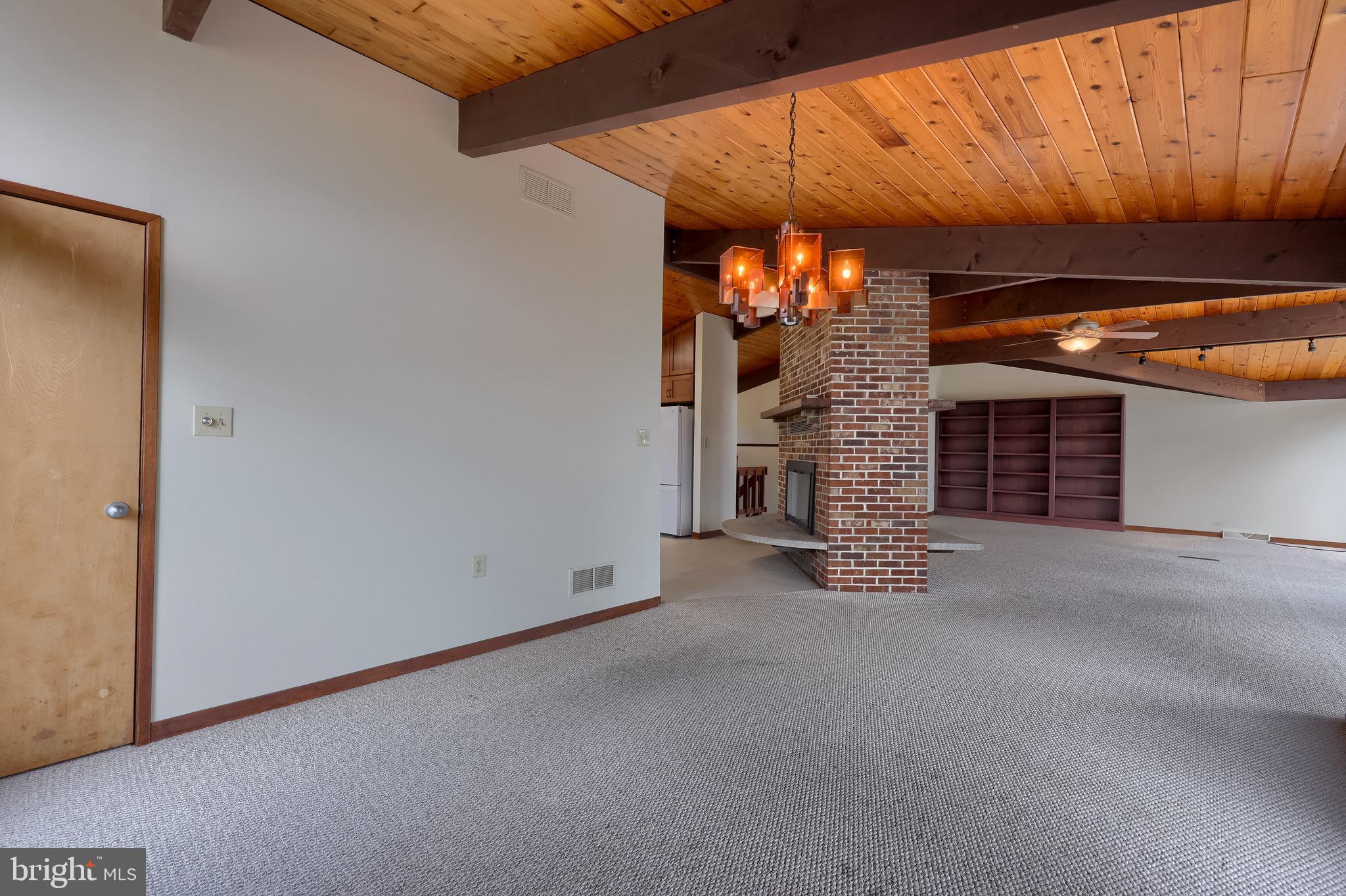 ELK RIVER - Residential