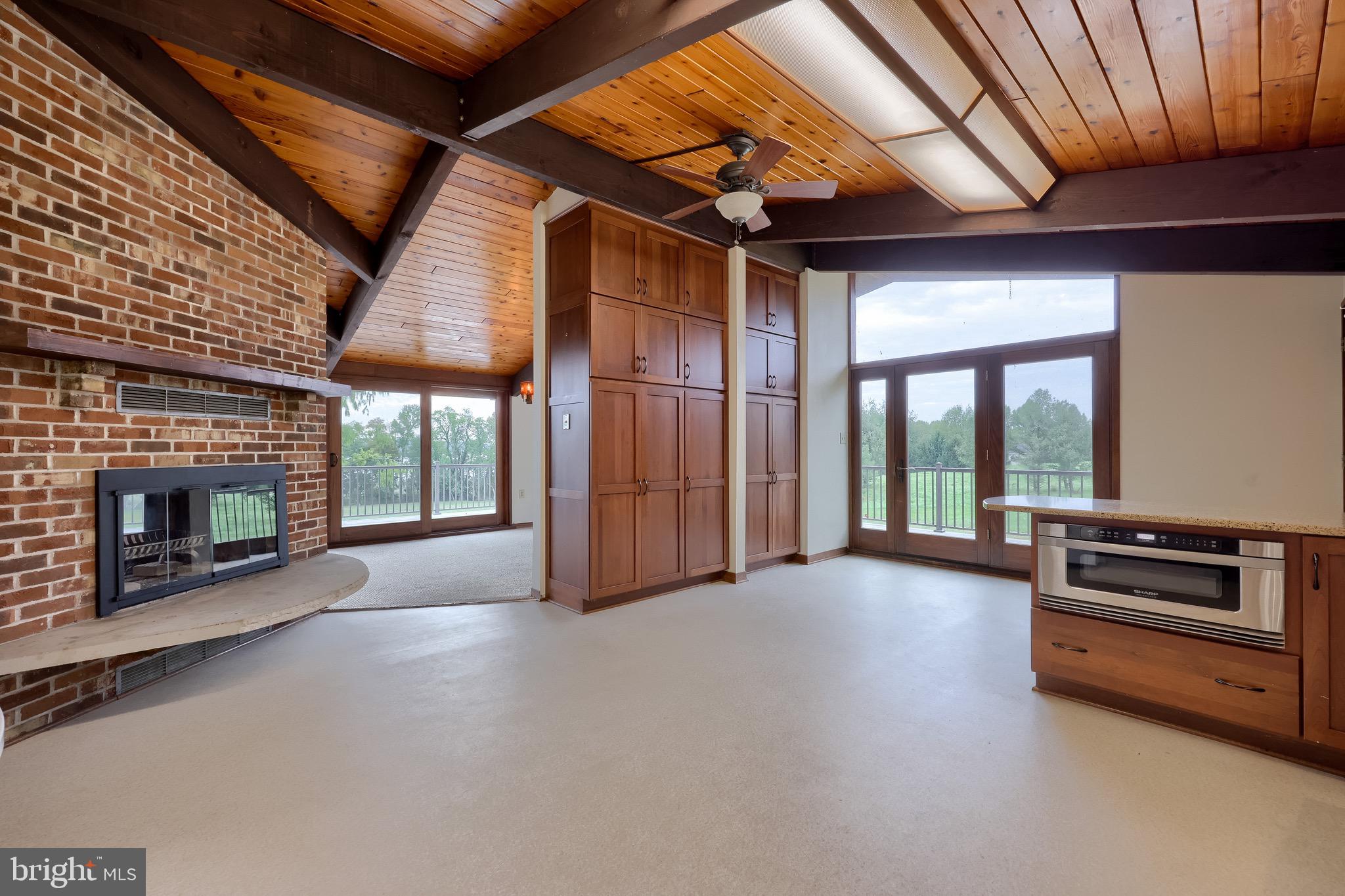 ELK RIVER - Residential