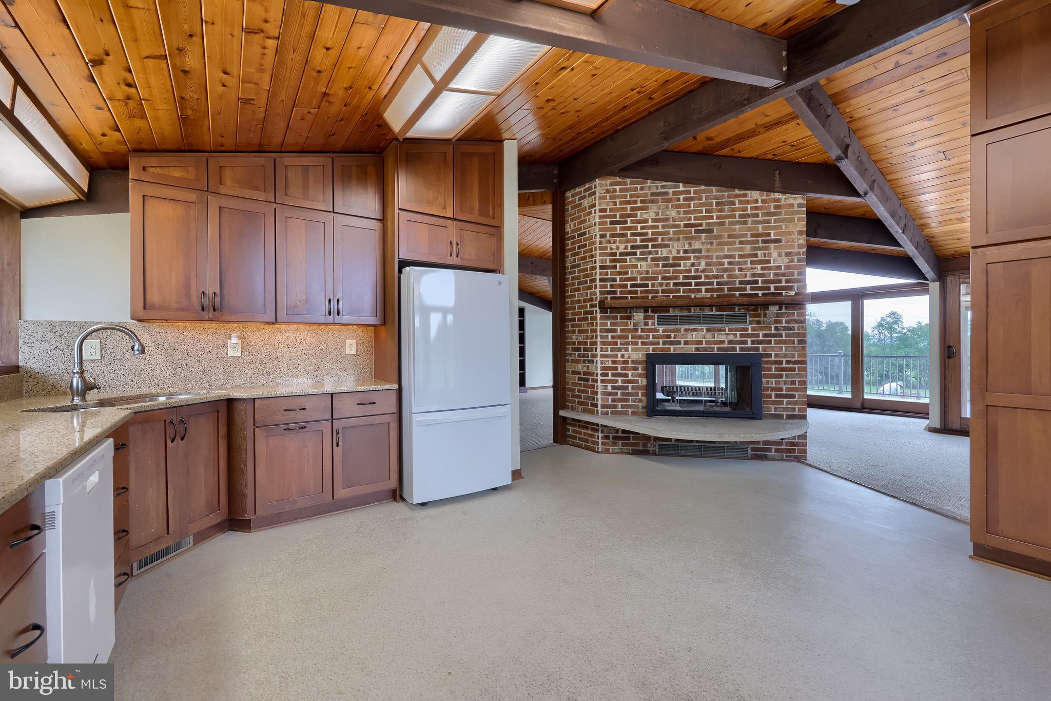 ELK RIVER - Residential