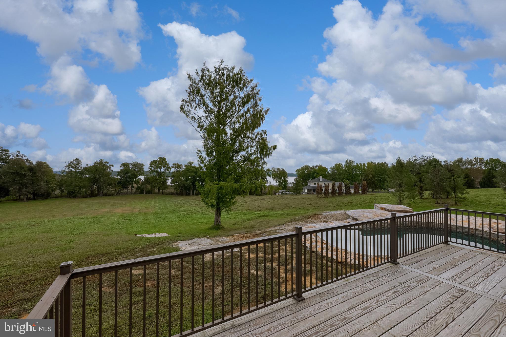 ELK RIVER - Residential