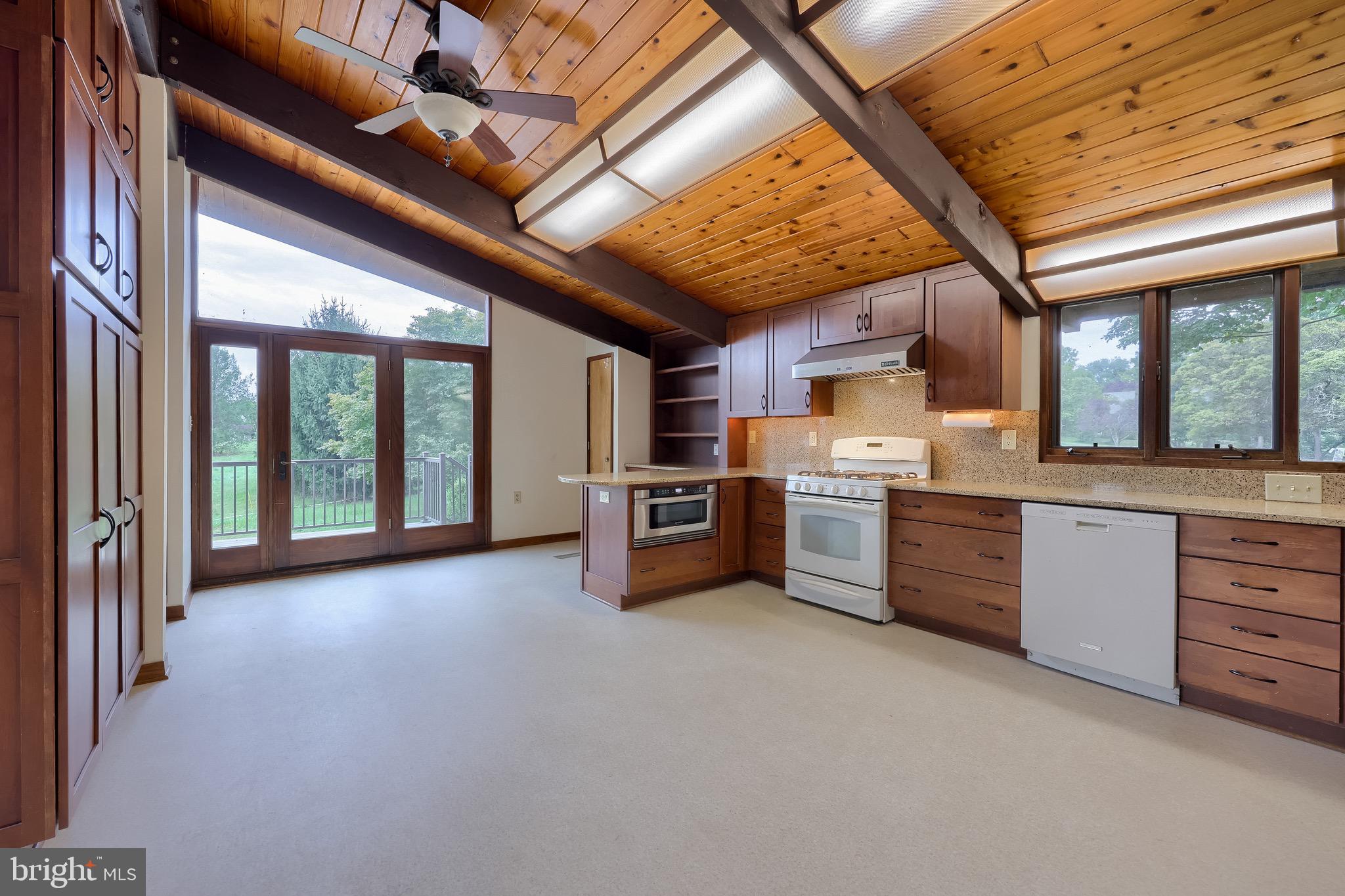 ELK RIVER - Residential