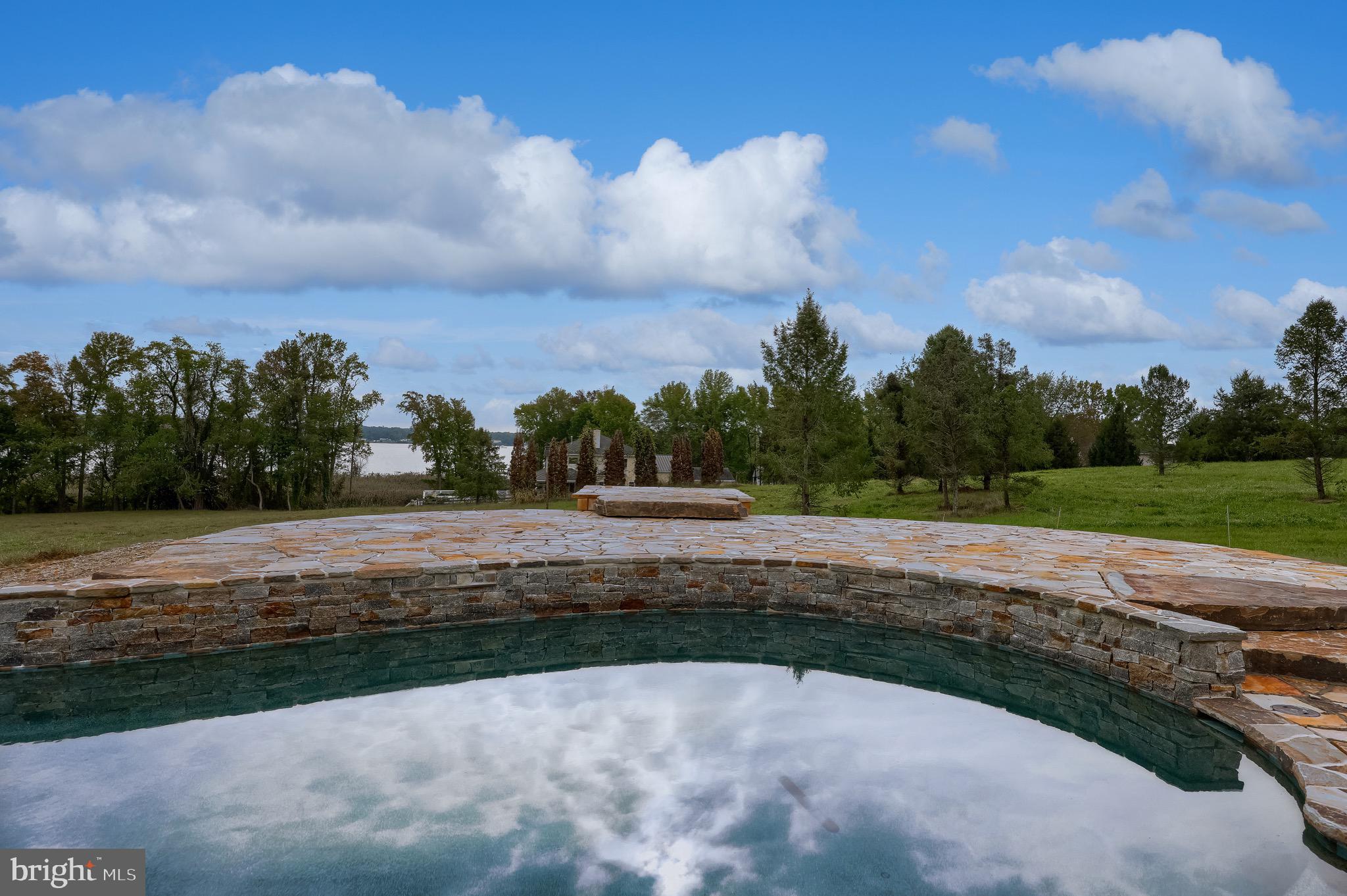 ELK RIVER - Residential