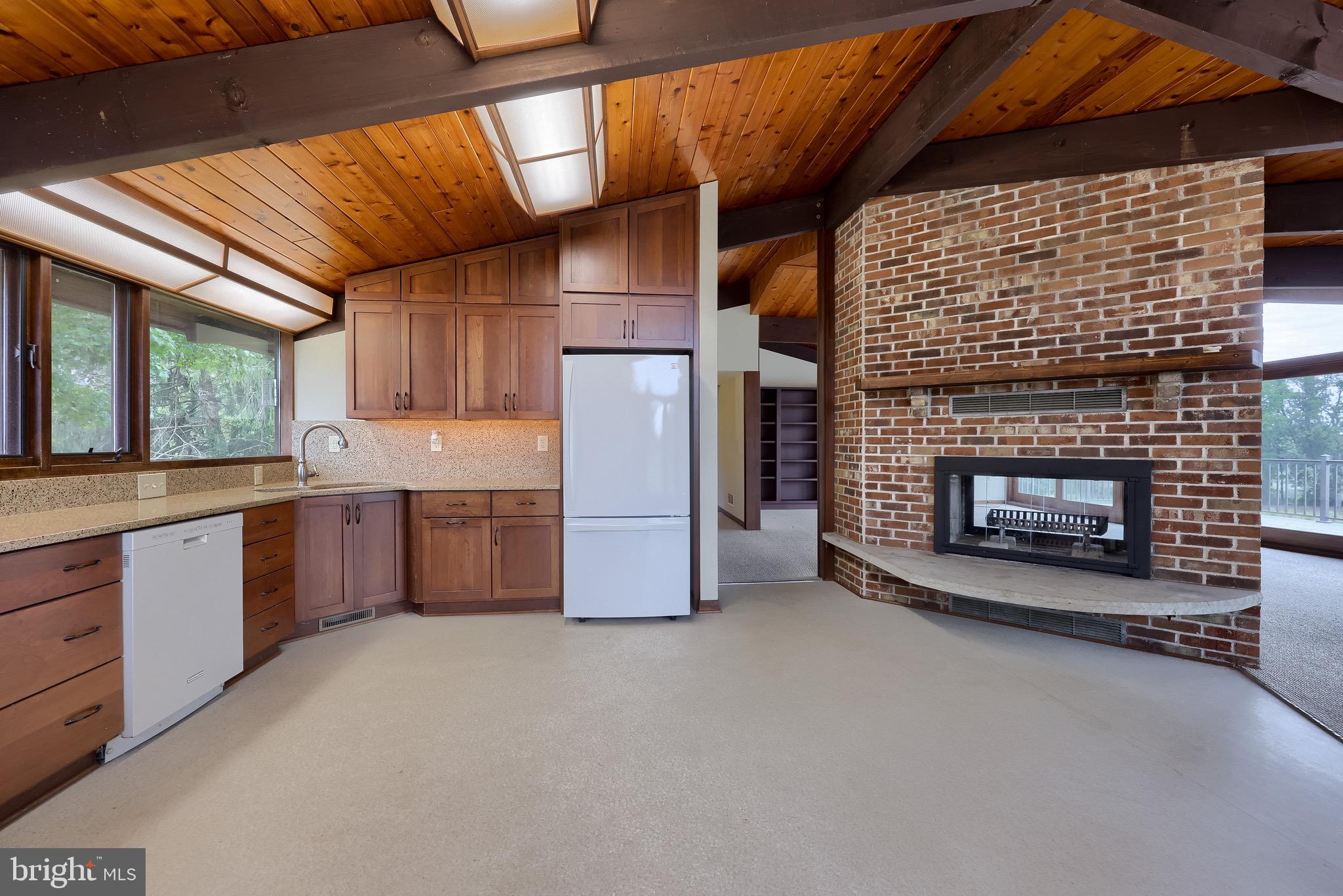 ELK RIVER - Residential