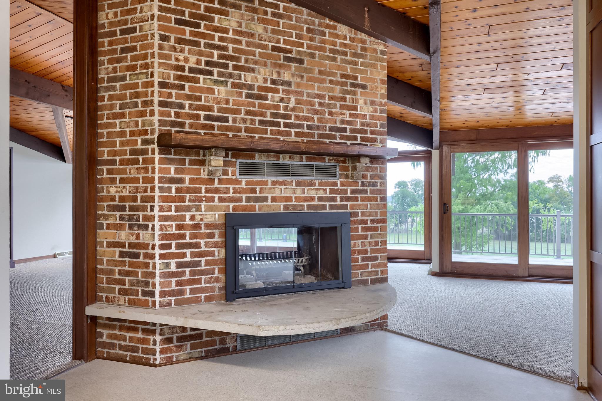 ELK RIVER - Residential