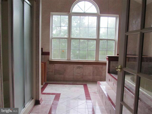 HICKORY OVERLOOK - Residential