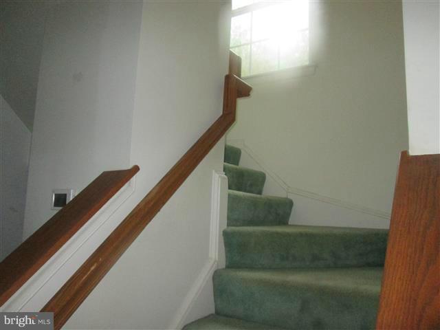 HICKORY OVERLOOK - Residential