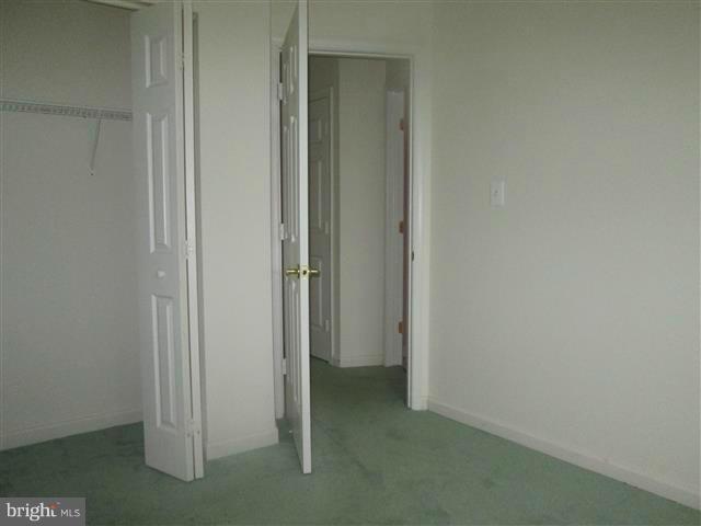 HICKORY OVERLOOK - Residential