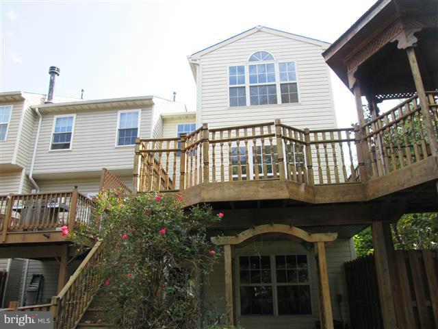 HICKORY OVERLOOK - Residential