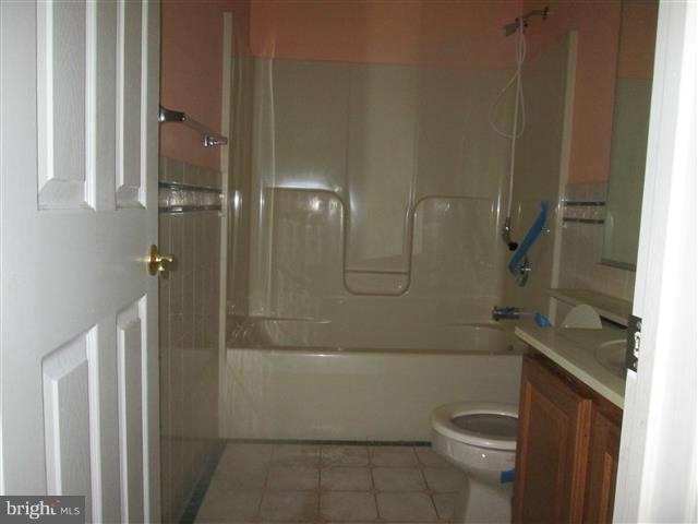 HICKORY OVERLOOK - Residential