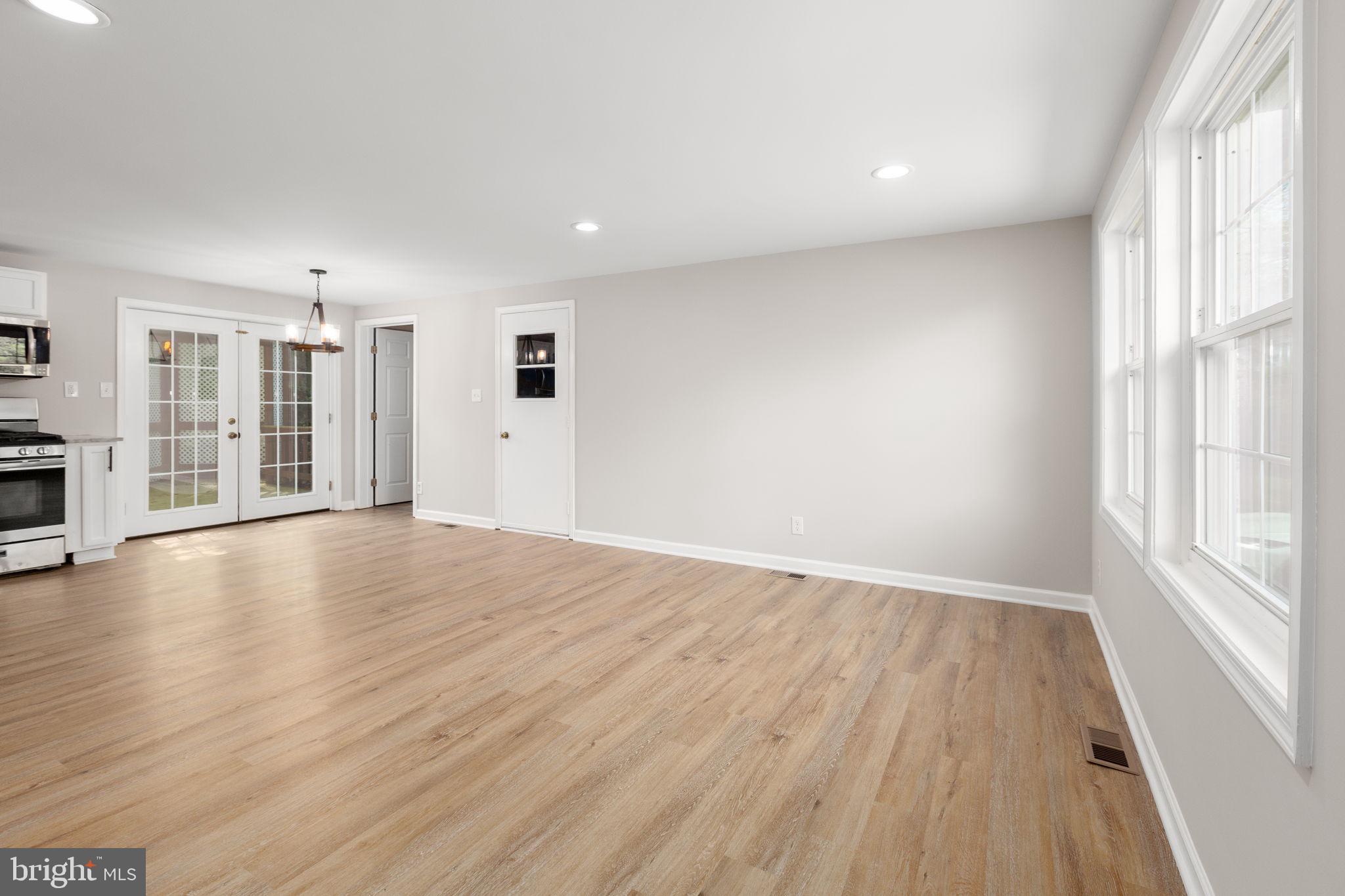 DEERFIELD - Residential