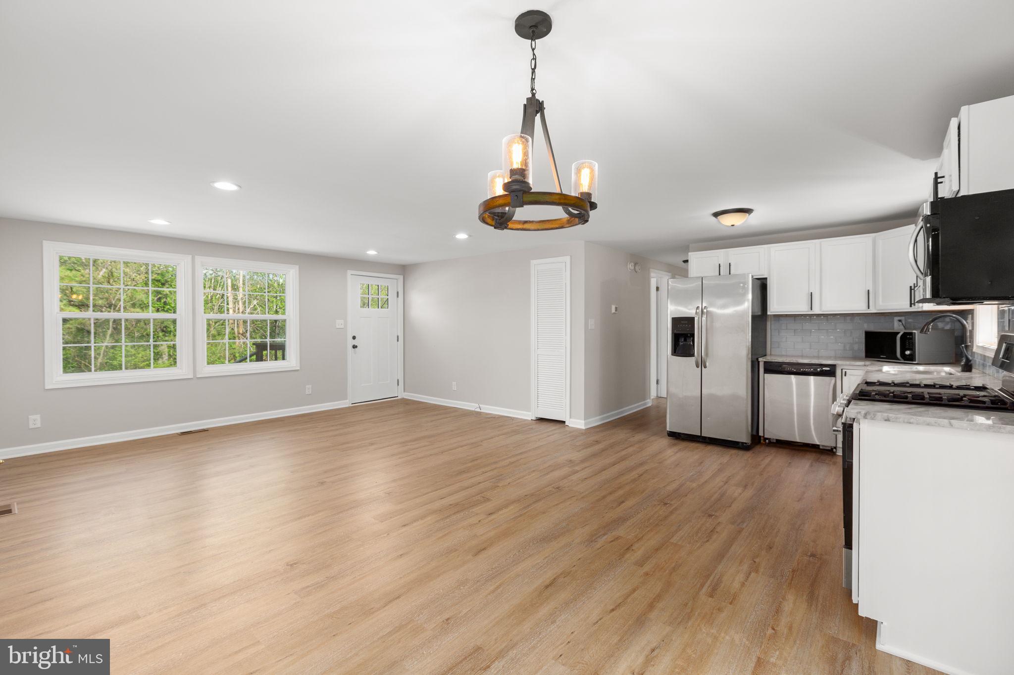 DEERFIELD - Residential