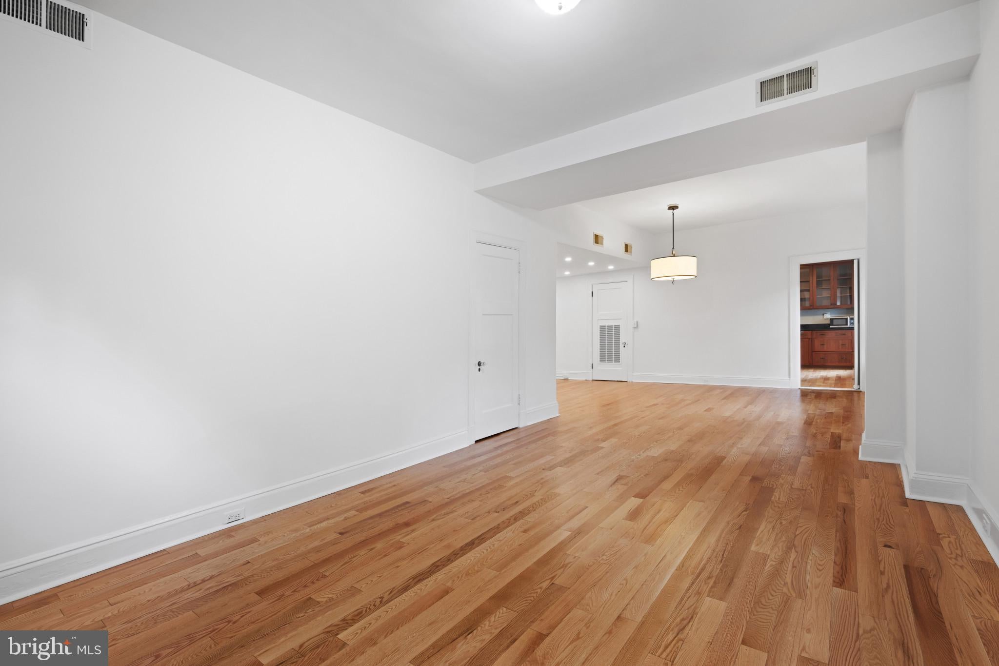 230 STONY RUN LANE 5G