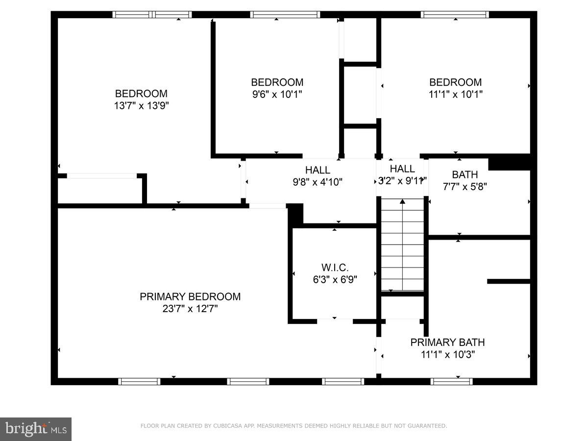 VILLAGE GATE - Residential