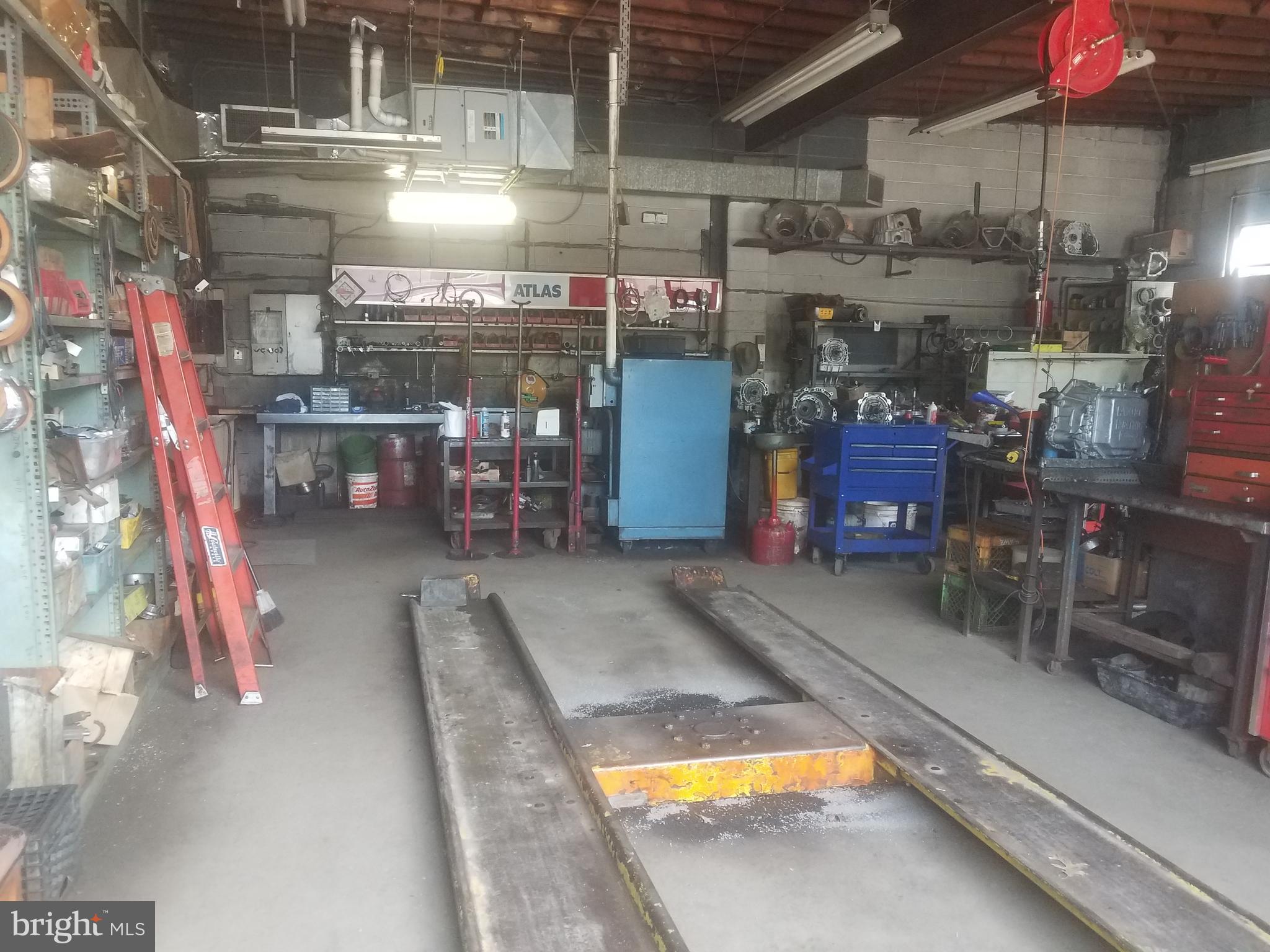 2320 NEW ROAD