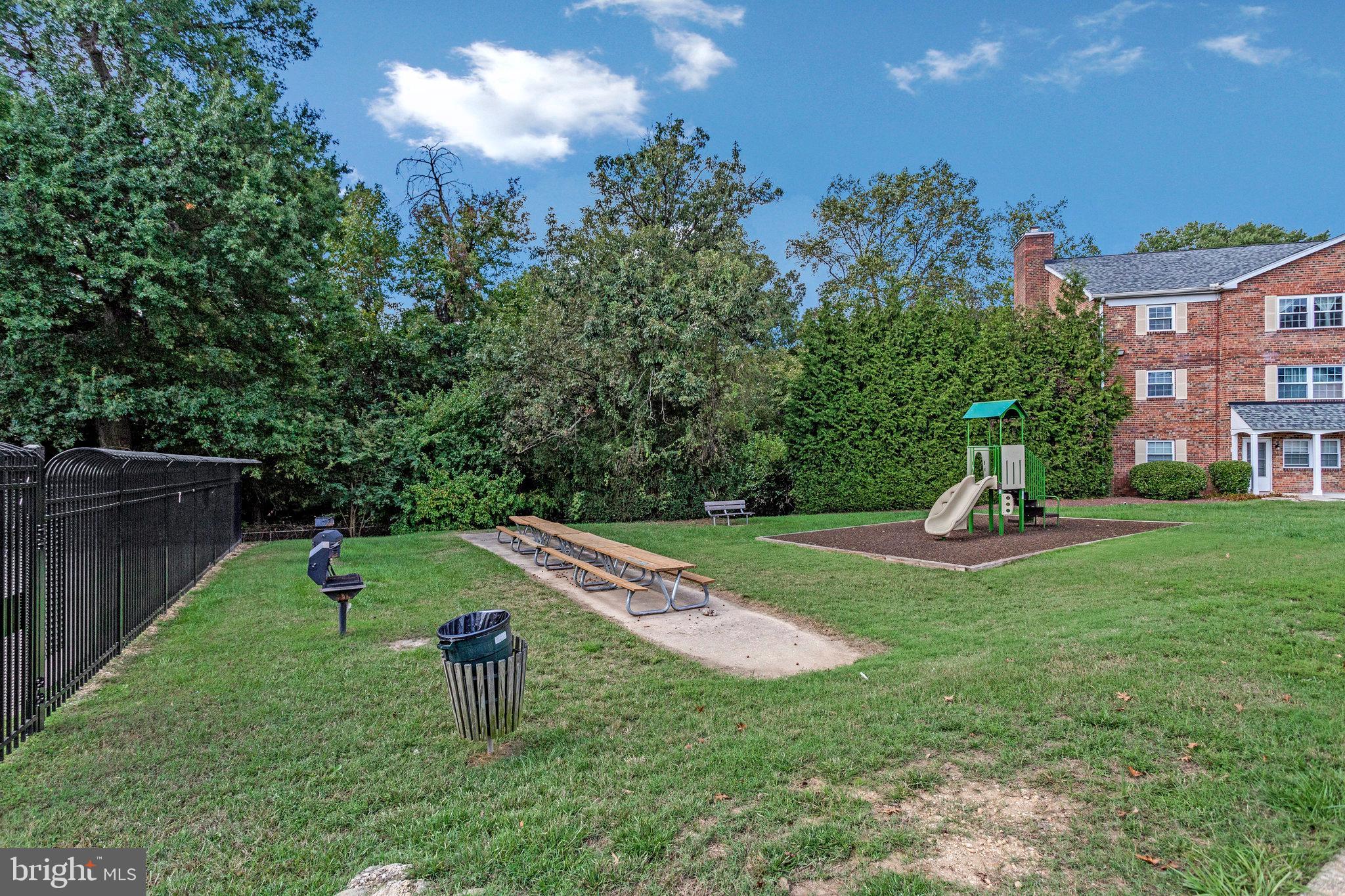 MONTPELIER VILLAGE - Residential