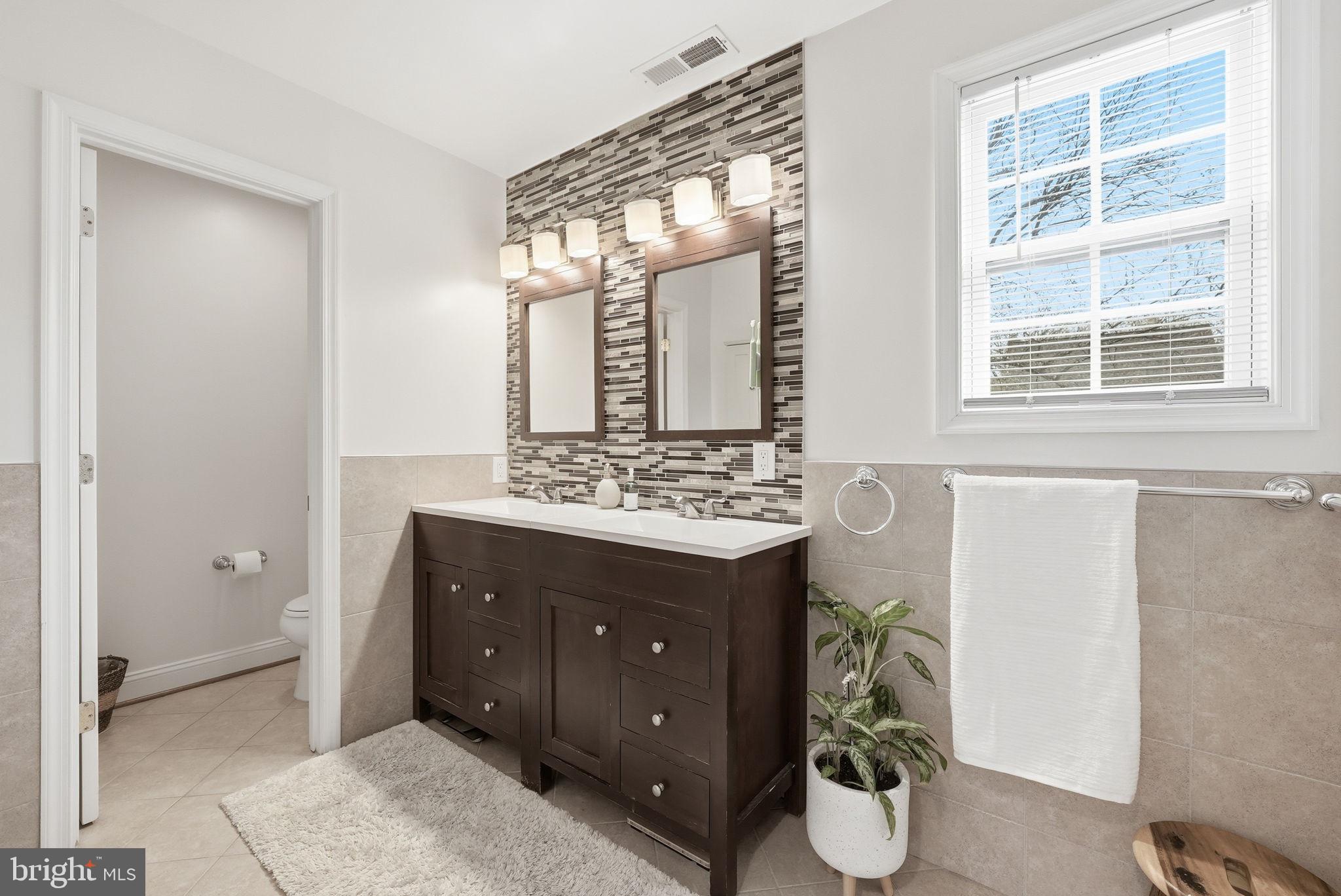 HIGHLAND VIEW - Residential