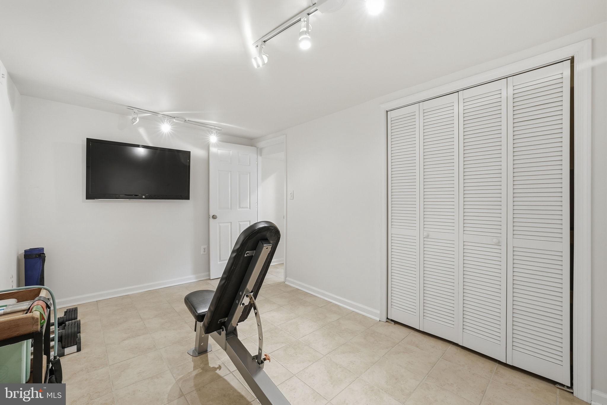 HIGHLAND VIEW - Residential