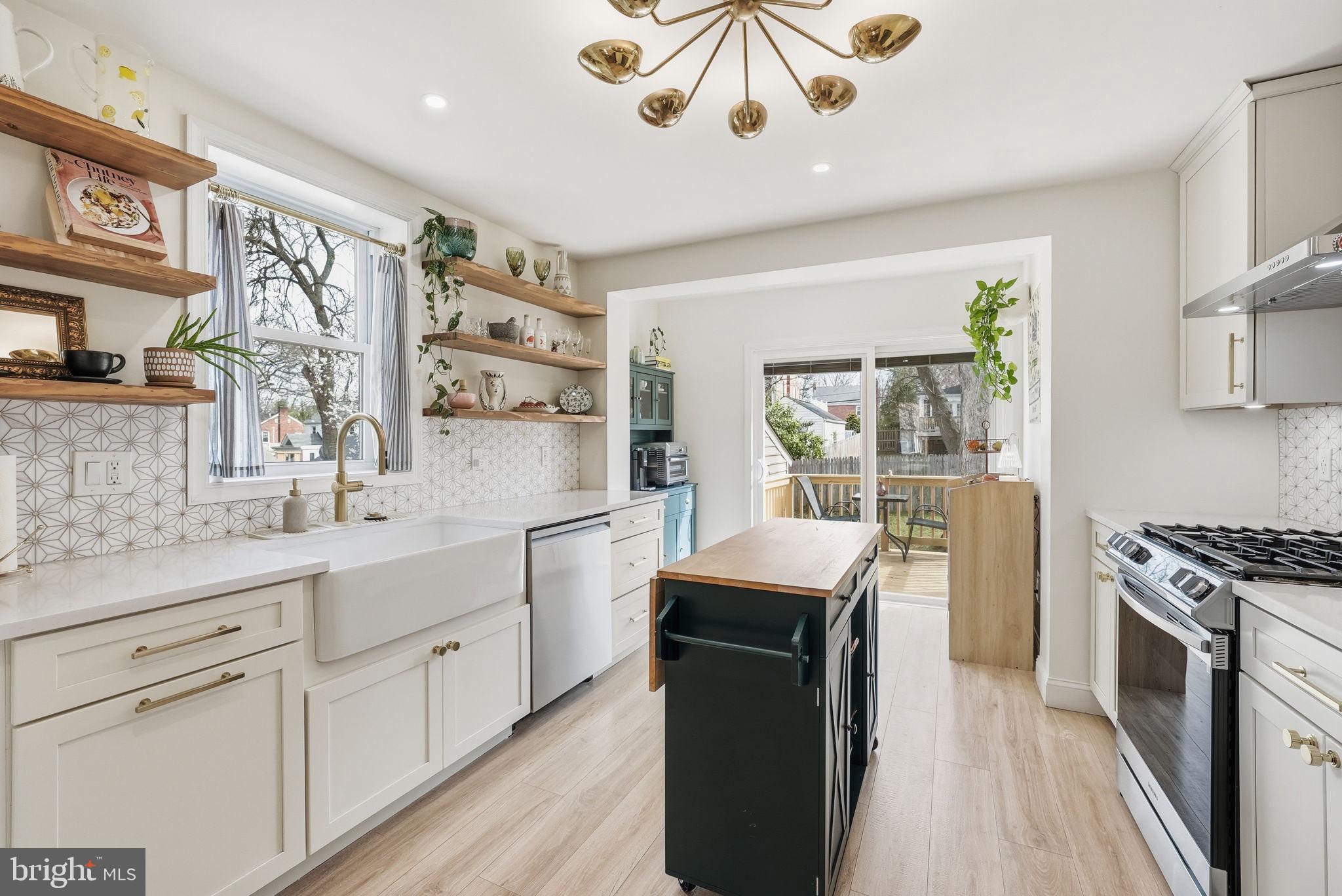 HIGHLAND VIEW - Residential