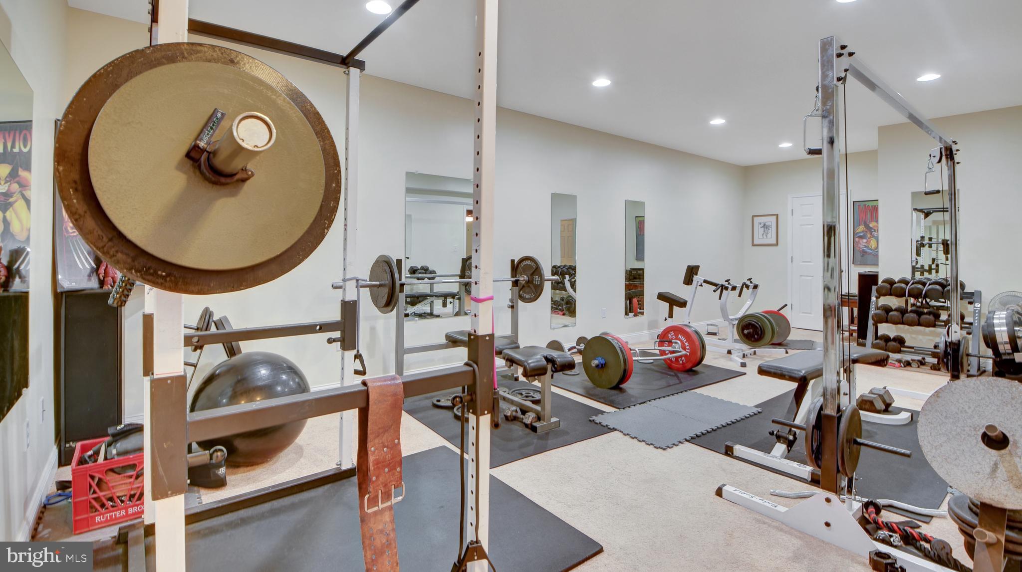 MOUNT TABOR GLEN - Residential