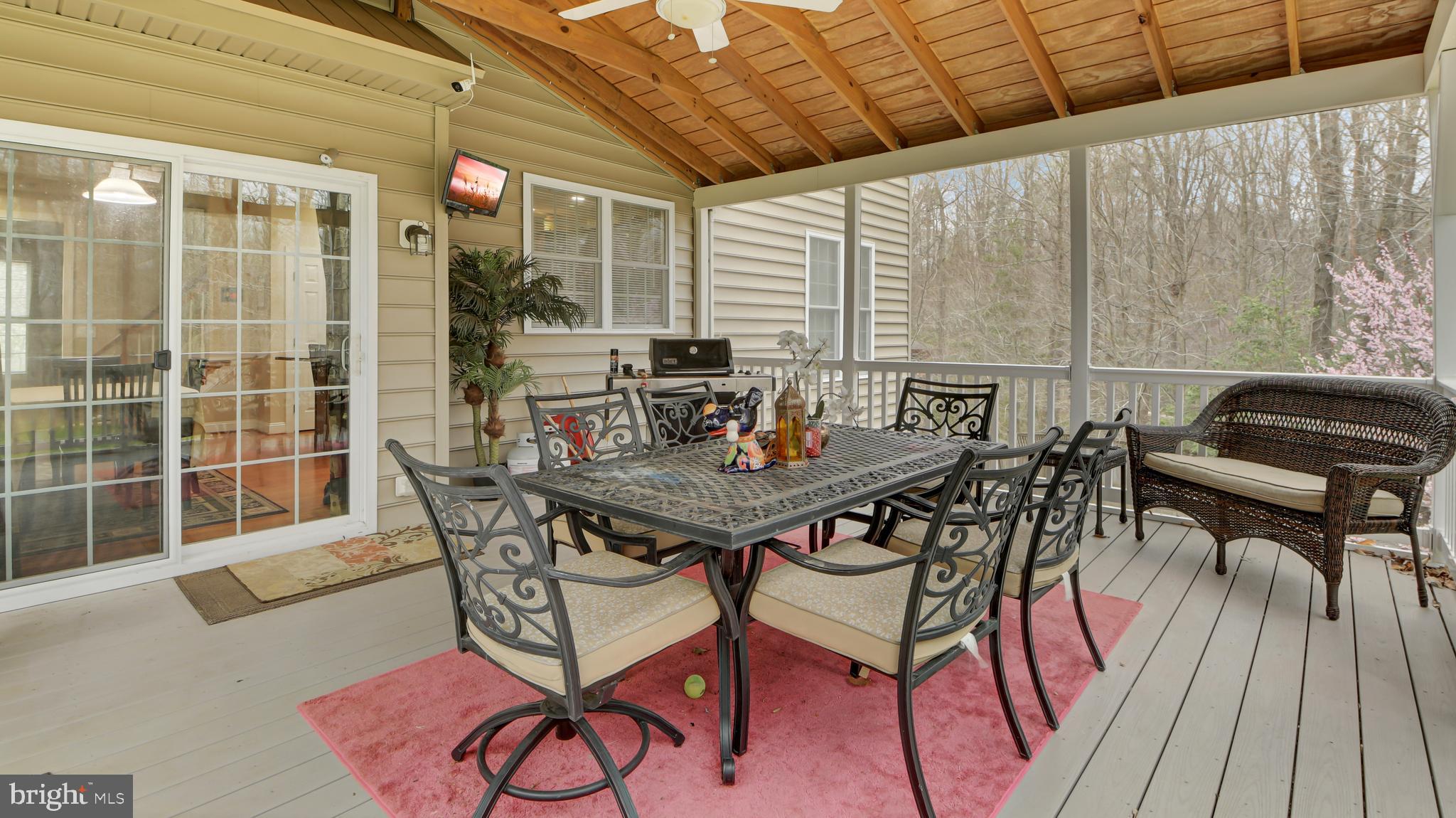 MOUNT TABOR GLEN - Residential