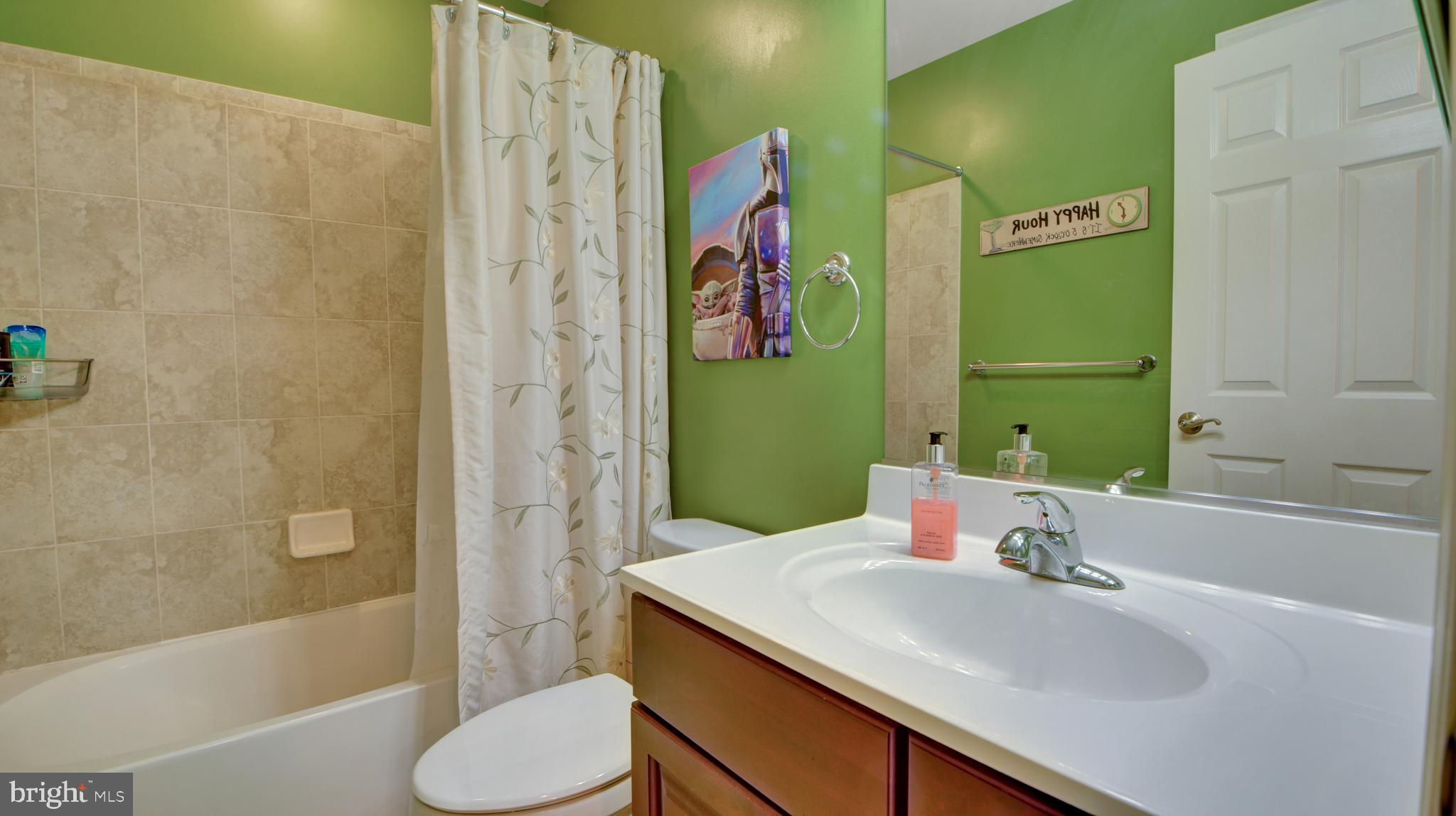 MOUNT TABOR GLEN - Residential