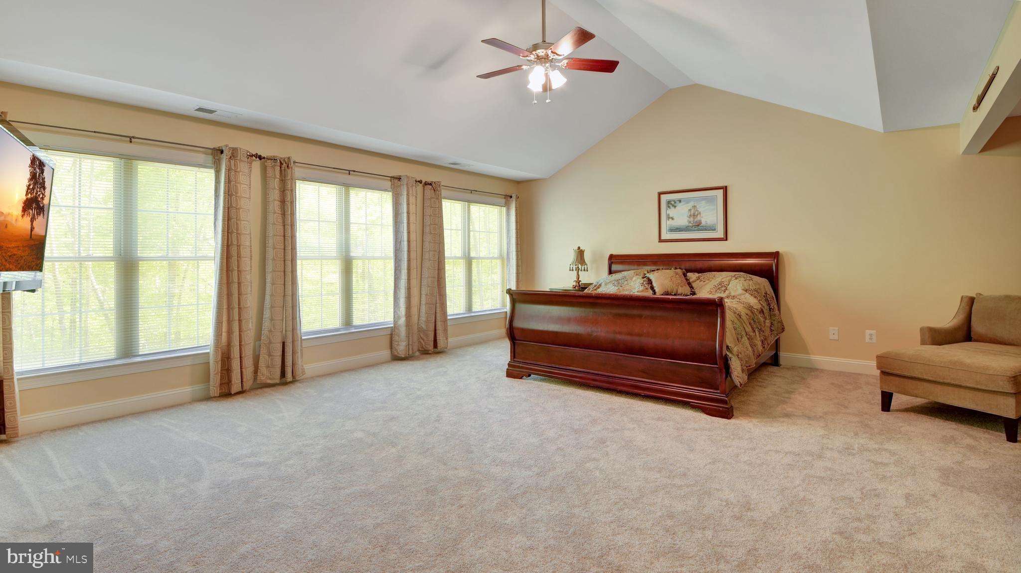 MOUNT TABOR GLEN - Residential