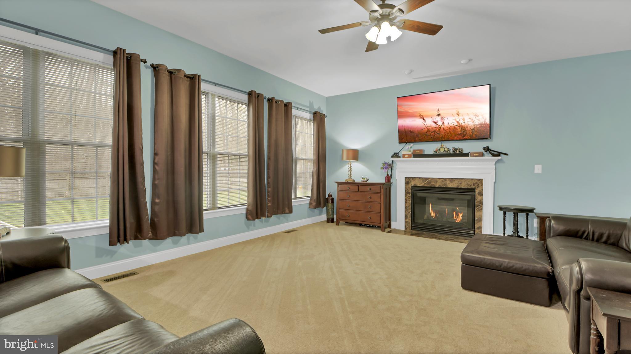 MOUNT TABOR GLEN - Residential