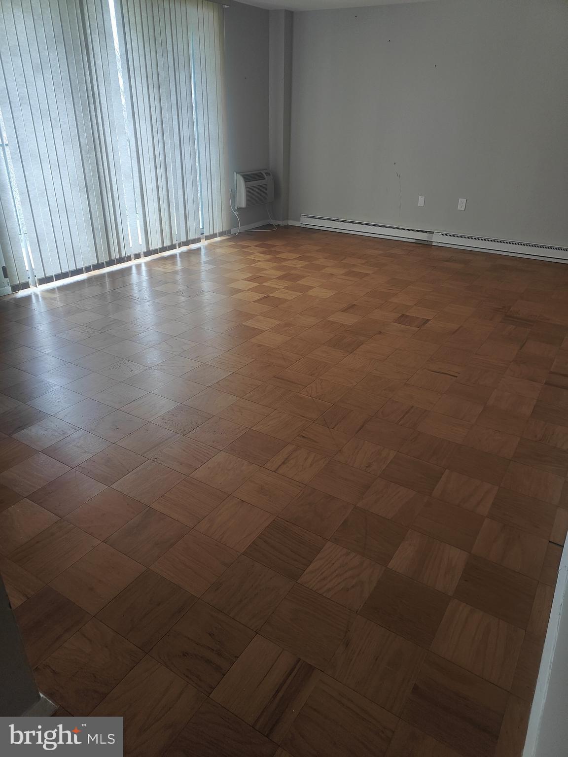 BARCROFT HILLS - Residential