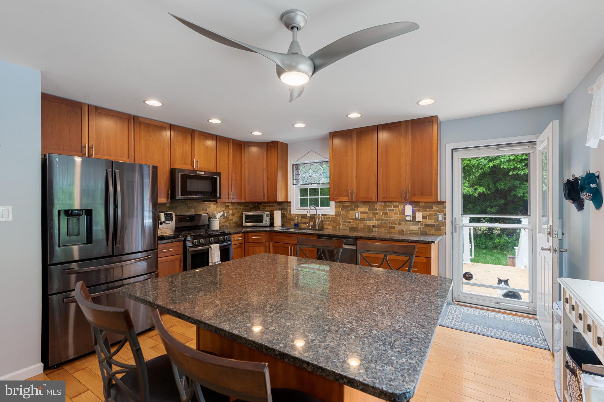 CHESAPEAKE HAVEN - Residential