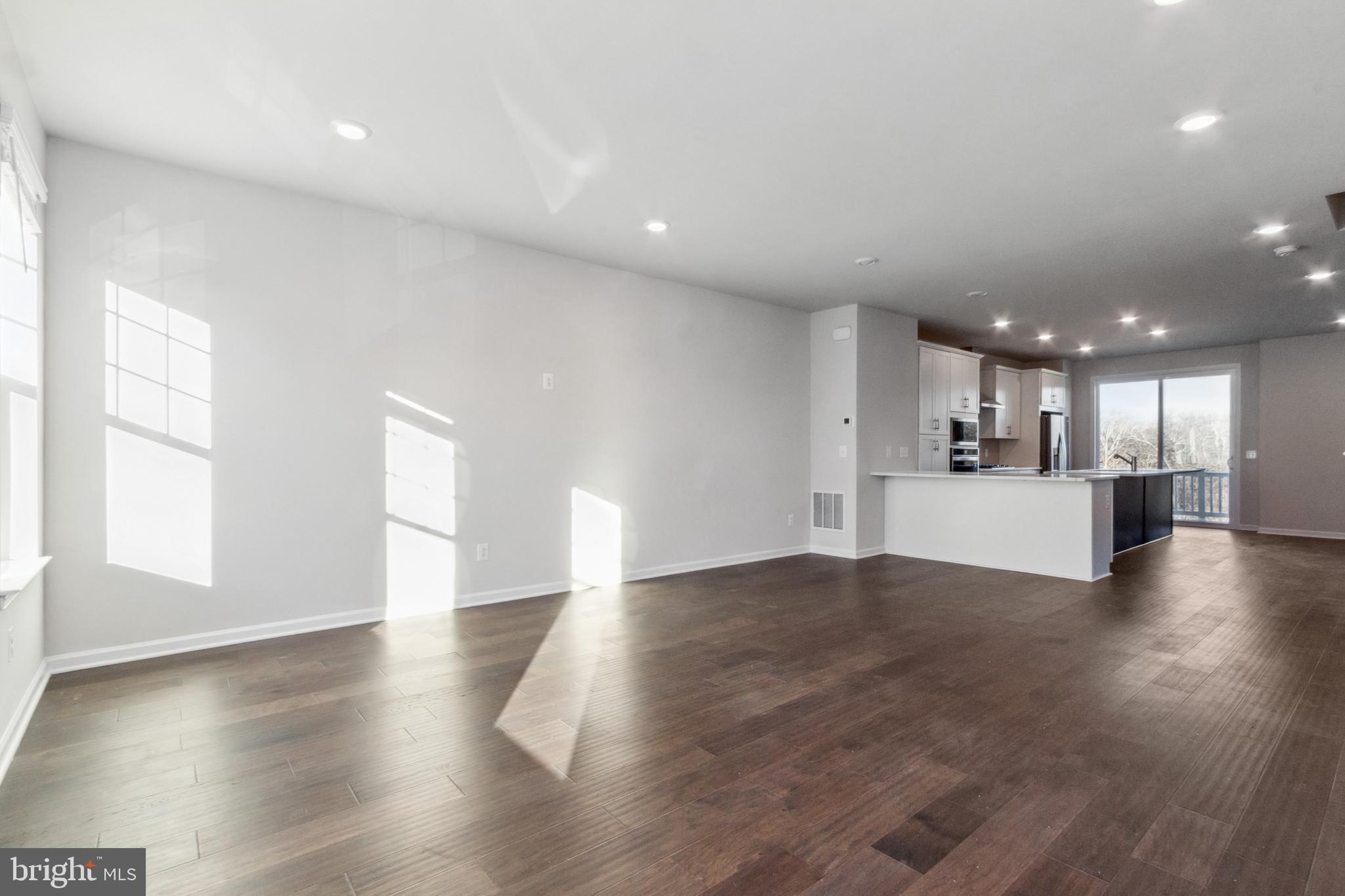 WOODLANDS AT GOOSE CREEK - Residential